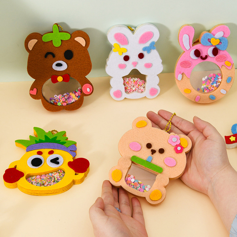 Cartoon Non Woven Shake Pendan - Kid Toys And Craft recension och pris